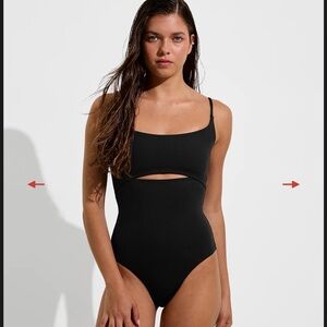 Left On Friday Peak Suit - Black - Size Large - NWOT